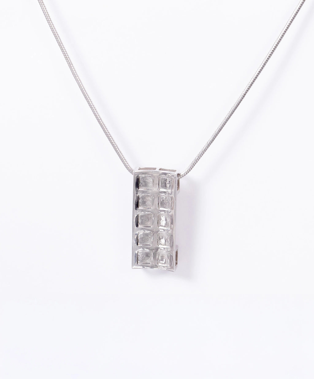 Kitthh Long Pendant