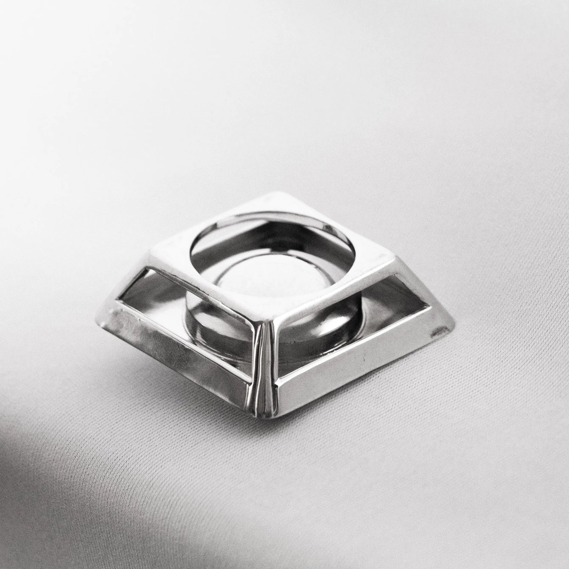 Objet d'art: A Diya