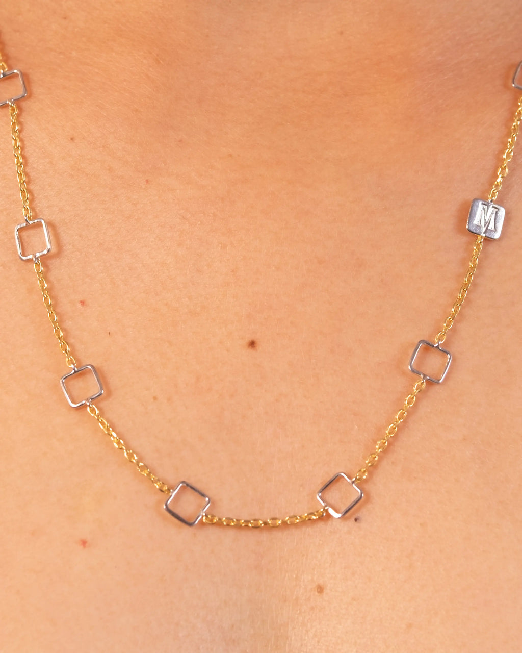 Mega Linky Chain Square